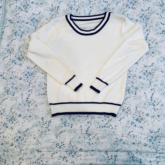 Tops - Women’s Sweater